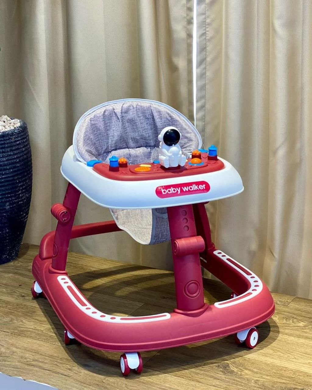 Robot Baby Walker |  مشاية وبيبي ووكر روبووت انسان آلى 
HH-A120